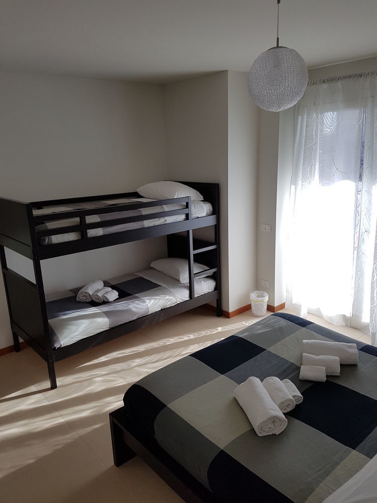 Azzano San Paolo Bed & Breakfast Orio Easy Airport المظهر الخارجي الصورة